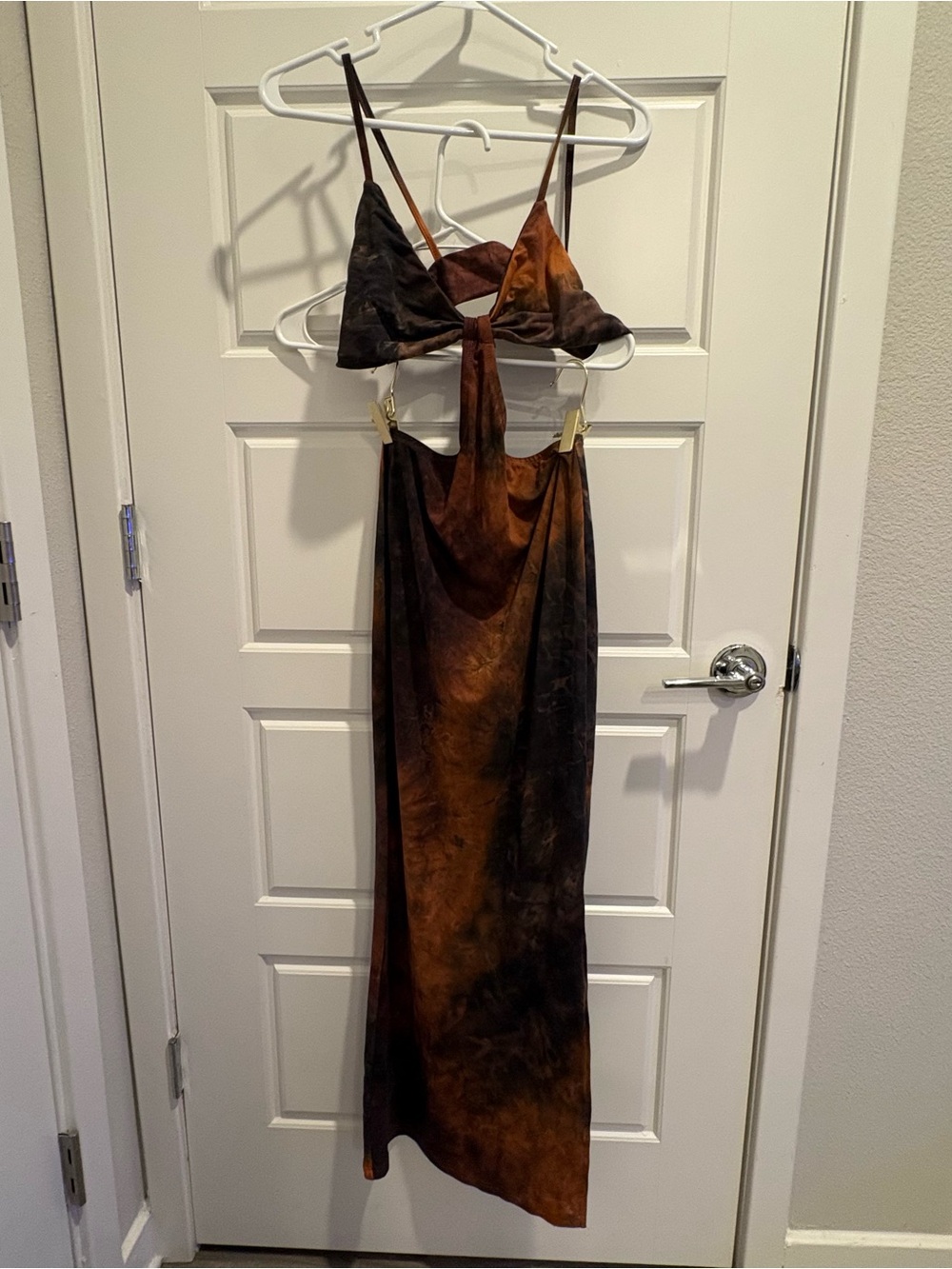 NWOT Tie Dye Cutout Maxi Dress Brown Black Front Slit Medium